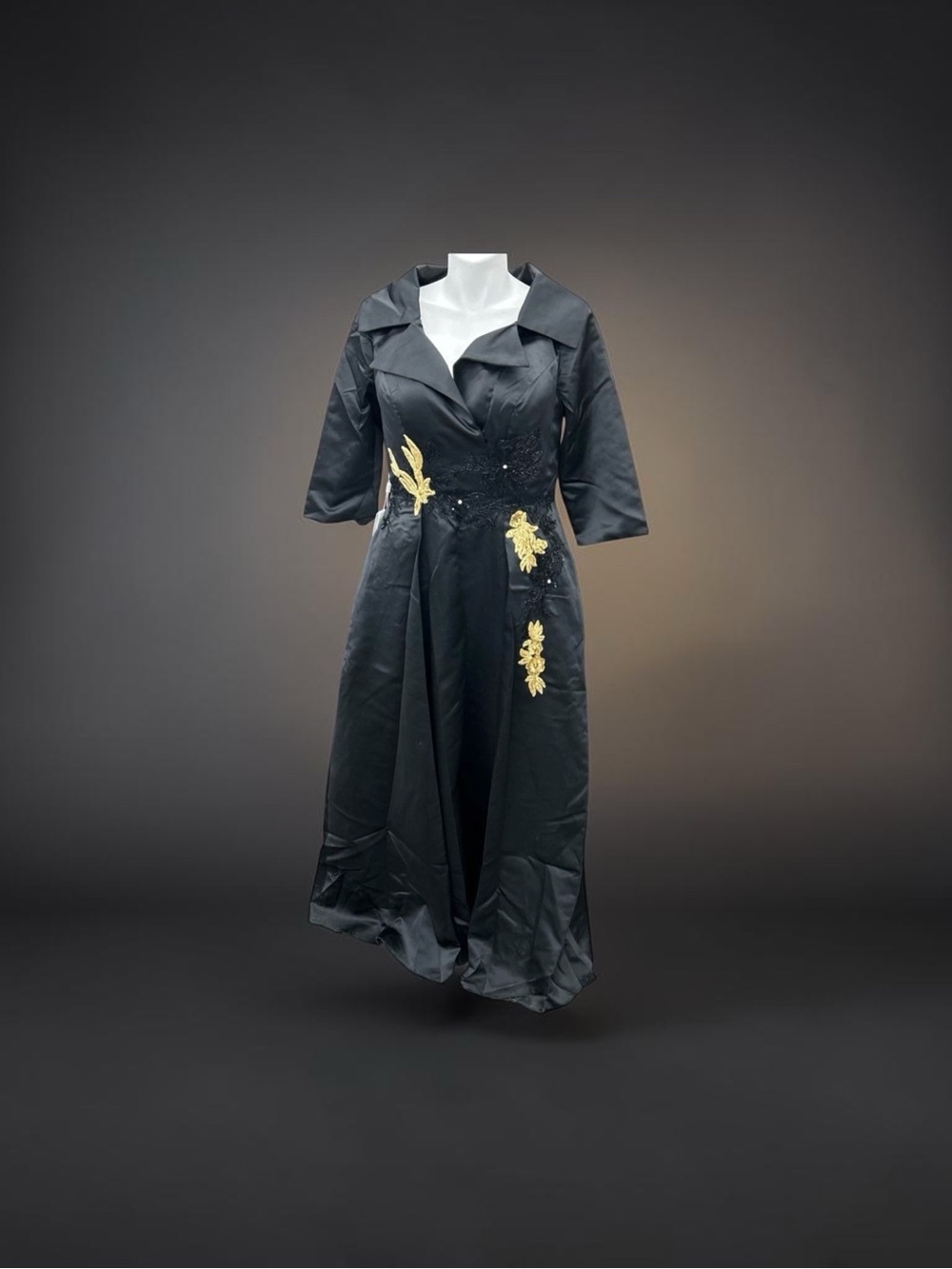 TS Couture NWT Black Gold Embroidered Formal Evening Gown Dress Size 16